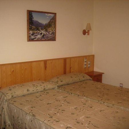 Hostal Pernalle Erill la Vall Exterior foto