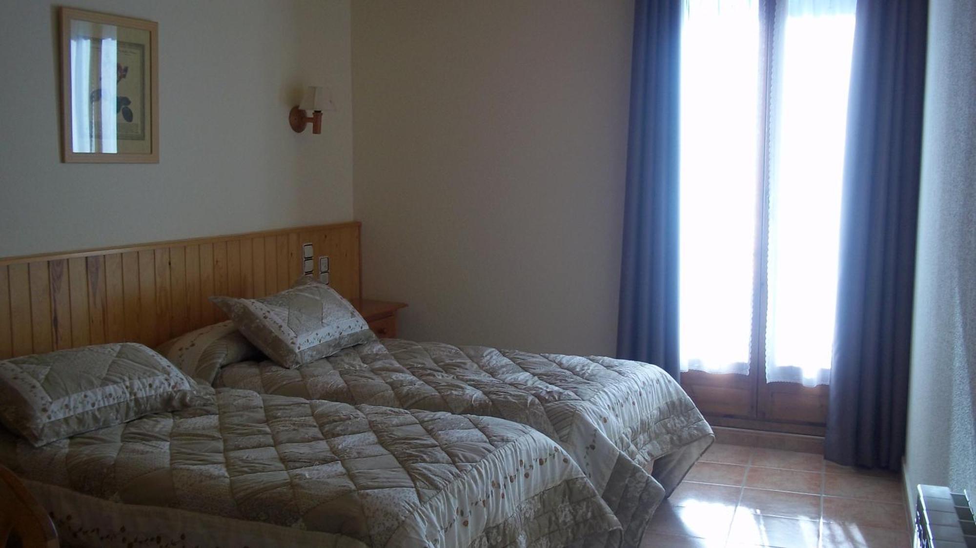 Hostal Pernalle Erill la Vall Exterior foto