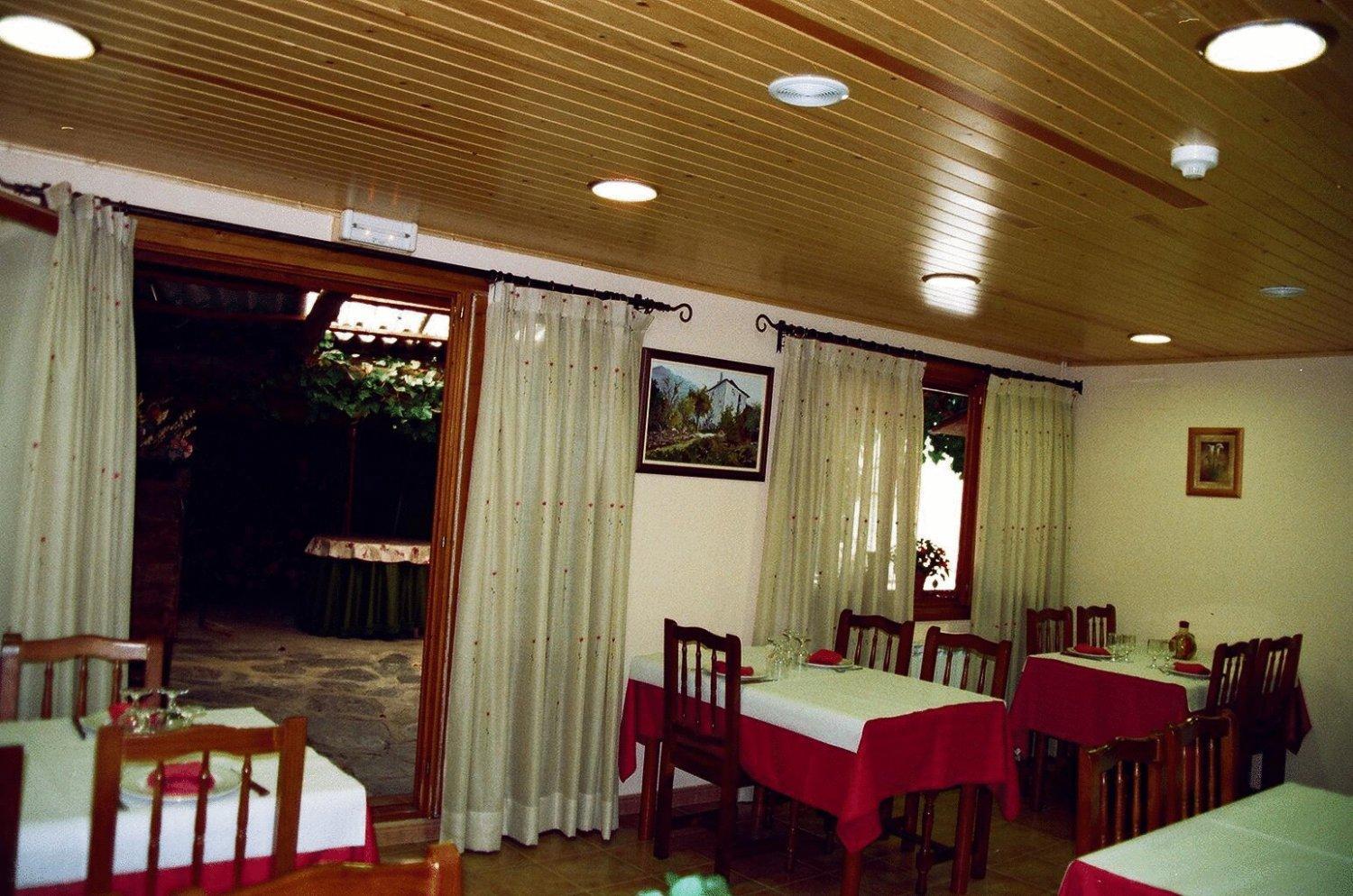 Hostal Pernalle Erill la Vall Exterior foto