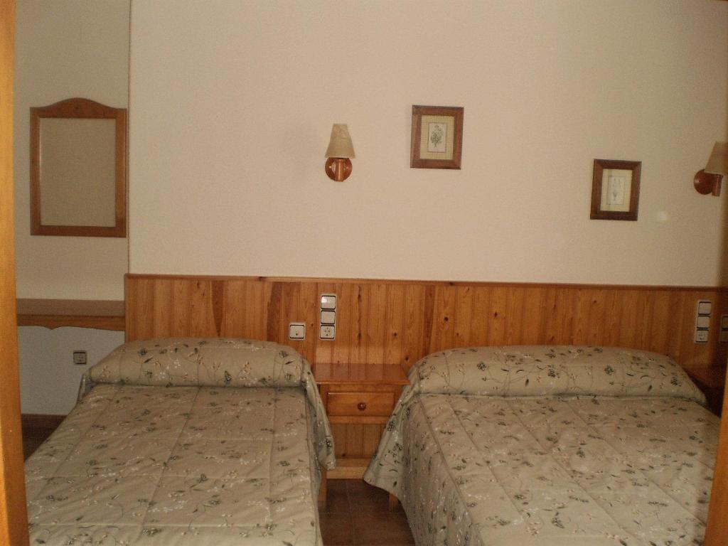 Hostal Pernalle Erill la Vall Exterior foto